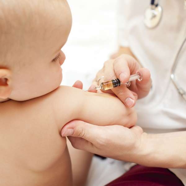 Въпроси, митове и факти за ваксините | Диана