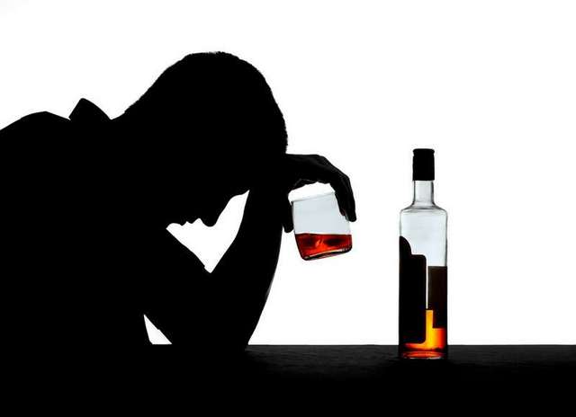 Учени разгадаха тайната на хроничния алкохолизъм | Диана