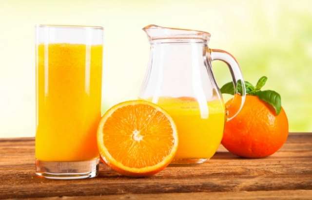 Почти век портокаловият сок ни се представя като символ на