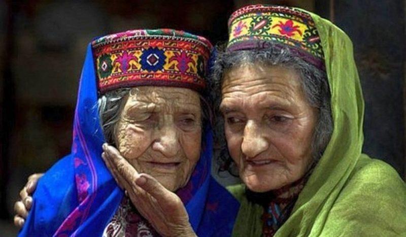 Живеят по 120 години, раждат на 65 и нямат тумори: Всички тайни на този мистериозен народ | Диана image 1