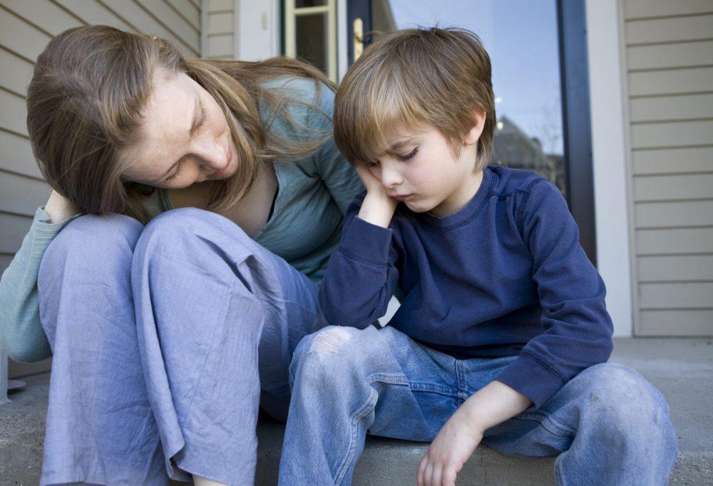 Симптомите, които алармират, че детето ви е преживяло емоционална травма | Диана image 2