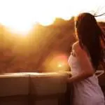 woman-watching-sunset-1600×1200-667×500