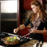 woman-cooking-with-skillet