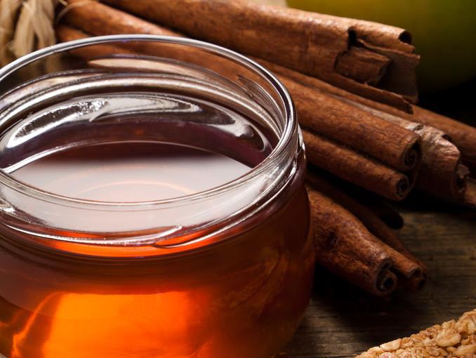 Хората са използвали мед и канела за да бъдат по здрави