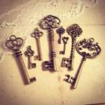 4838db5f235d329e234de17cd0907e16–skeleton-key-tattoos-skeleton-keys